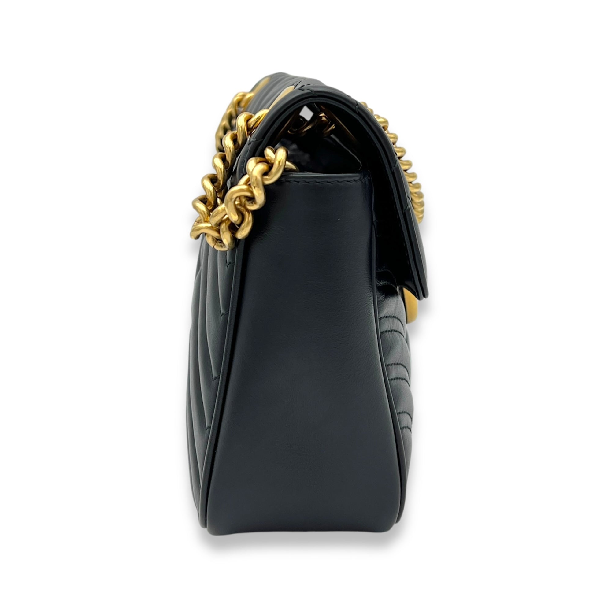 GG Marmont Crossbody Bag Black in Calfskin, Gold hardware