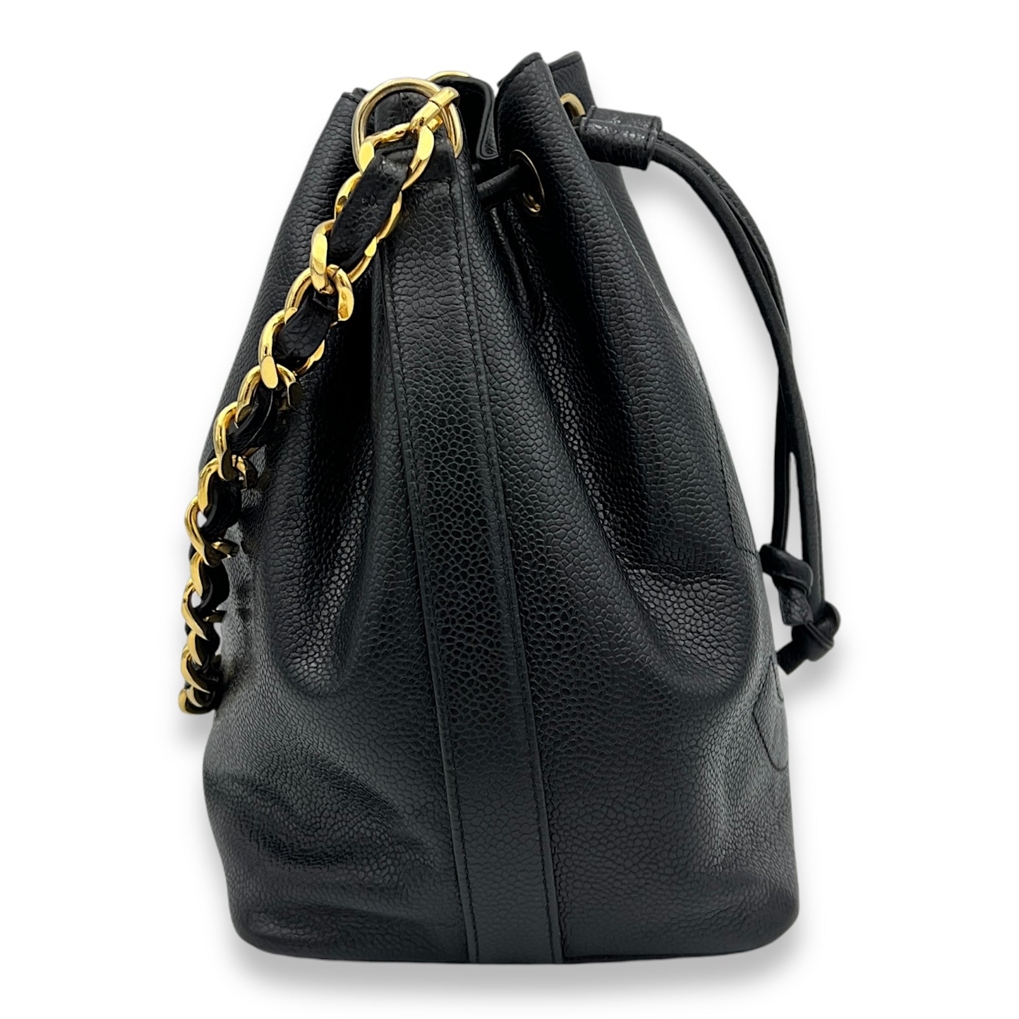 Timeless CC Black Bucket Bag in Caviar Leather, Gold hardware