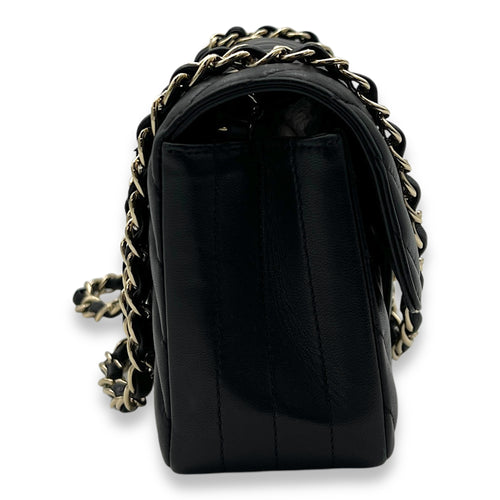 Rectangle Classic Chevron Shoulder Bag Black in Lambskin, Gold hardware