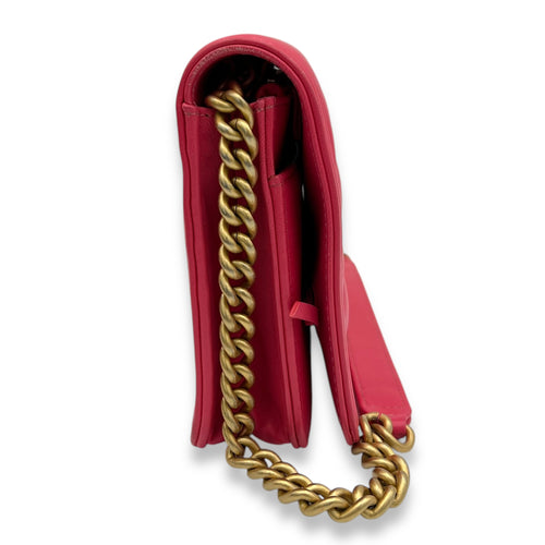 Chanel Boy Wallet On Chain Pink in Calfskin, Gold hardware_3