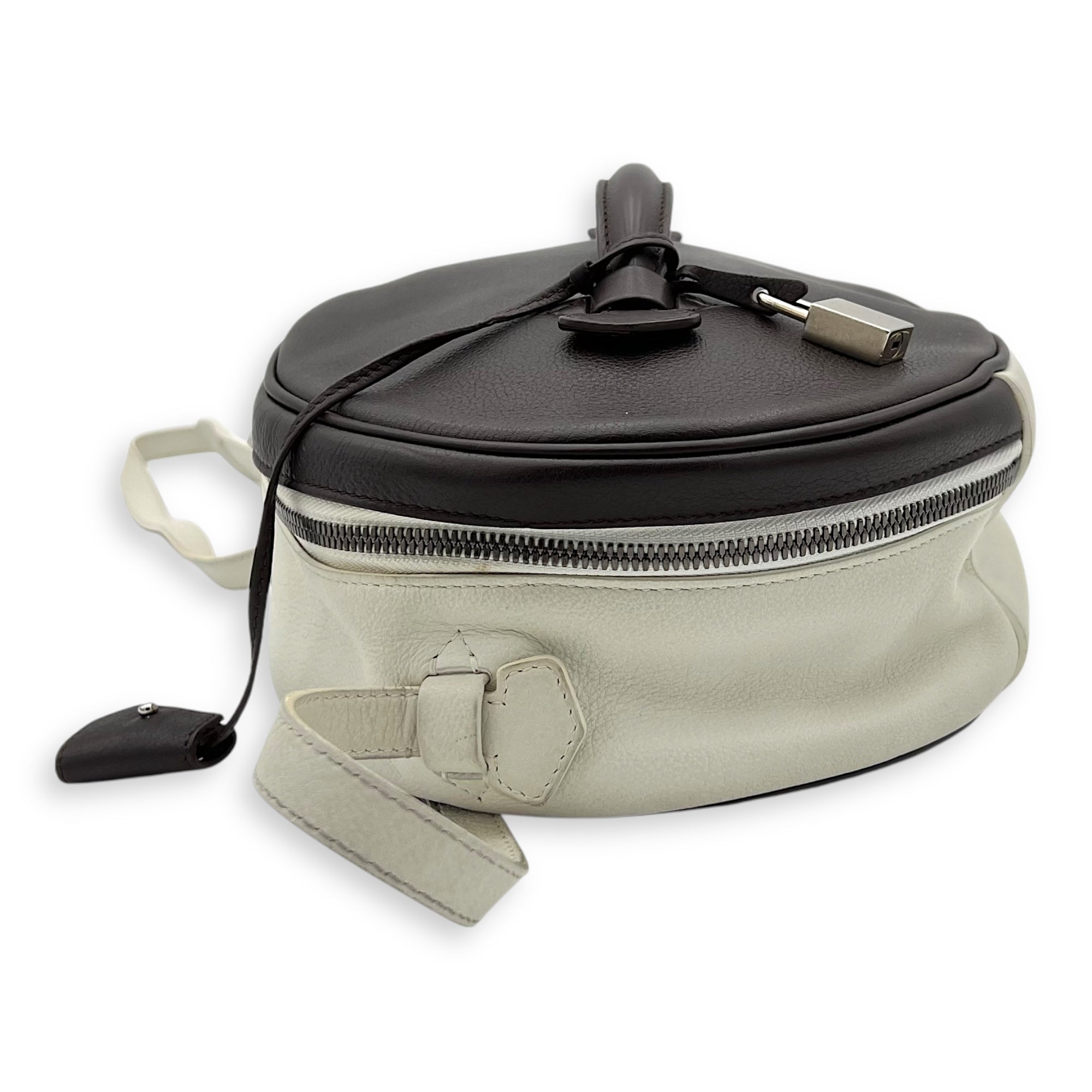 Balenciaga Round Top Handle Bag Black in Calfskin, Silver hardware_3