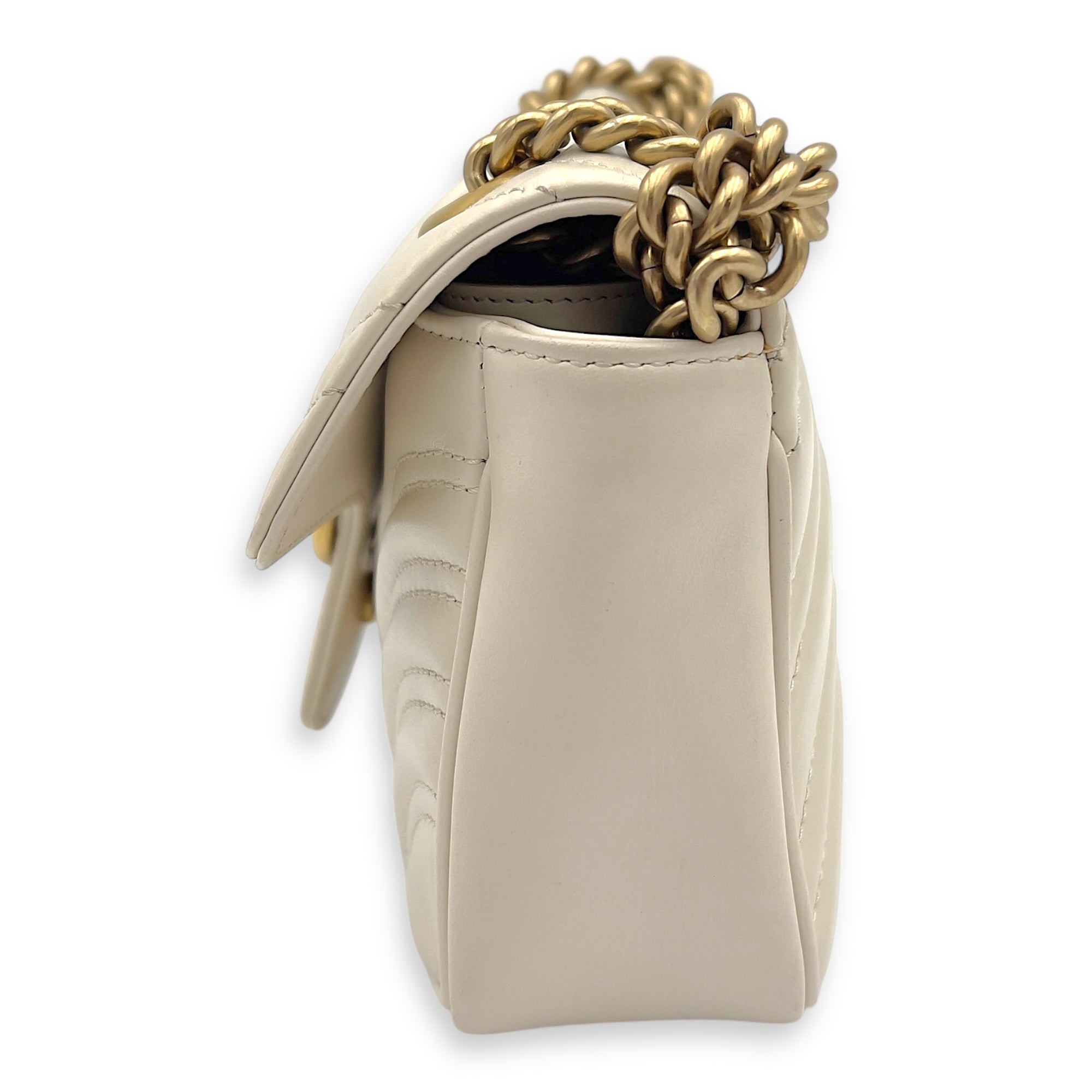 Gucci GG Marmont Shoulder Bag Mini White in Calfskin, Gold hardware_3