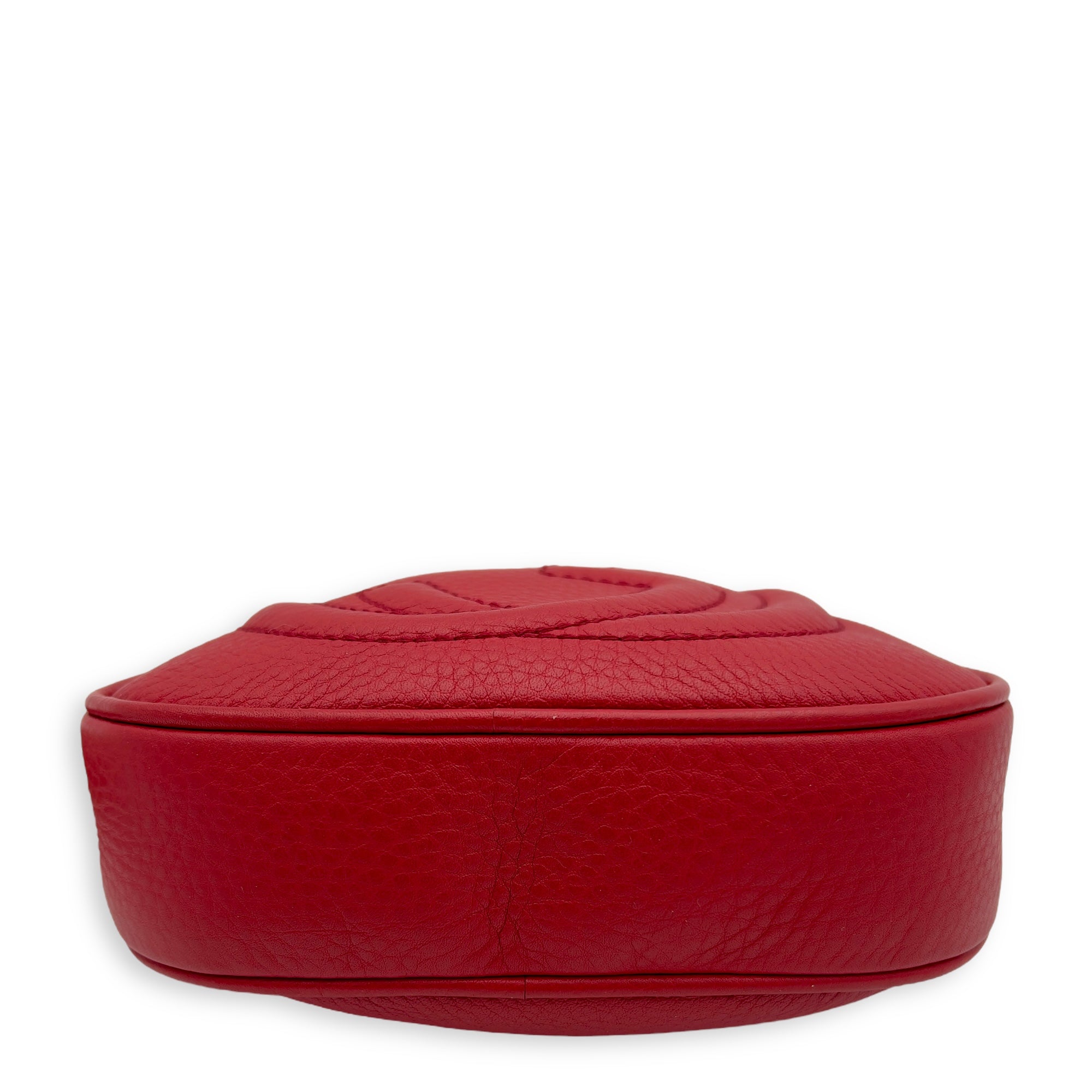 Gucci Soho Crossbody Bag Red in Calfskin, Gold hardware_5