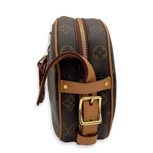 Louis Vuitton Boite a Chapeau MM Brown Crossbody Bag in Monogram Coated Canvas, Gold hardware_7