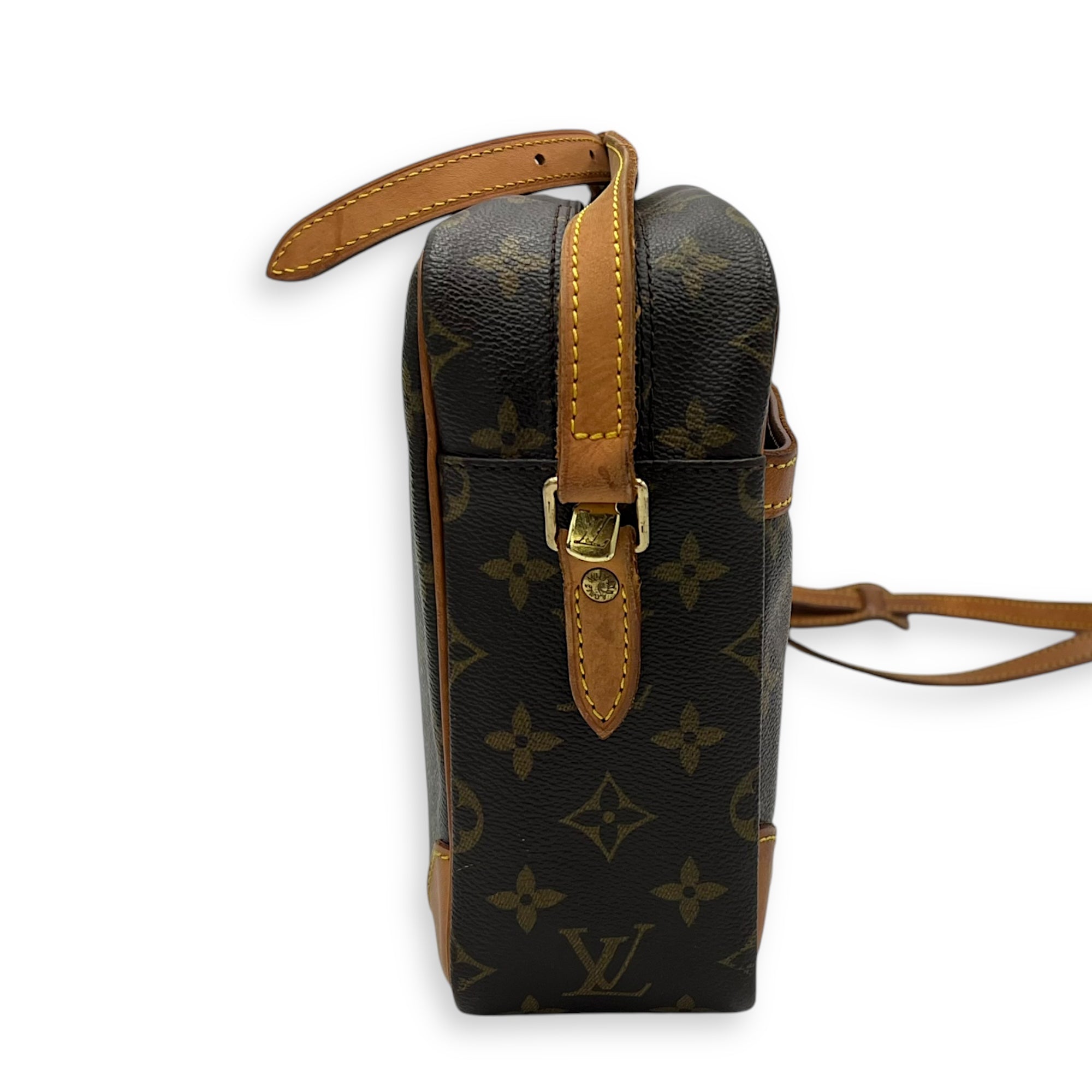 Louis Vuitton Trocadero Crossbody Bag Brown in Monogram Coated Canvas, Gold hardware_3