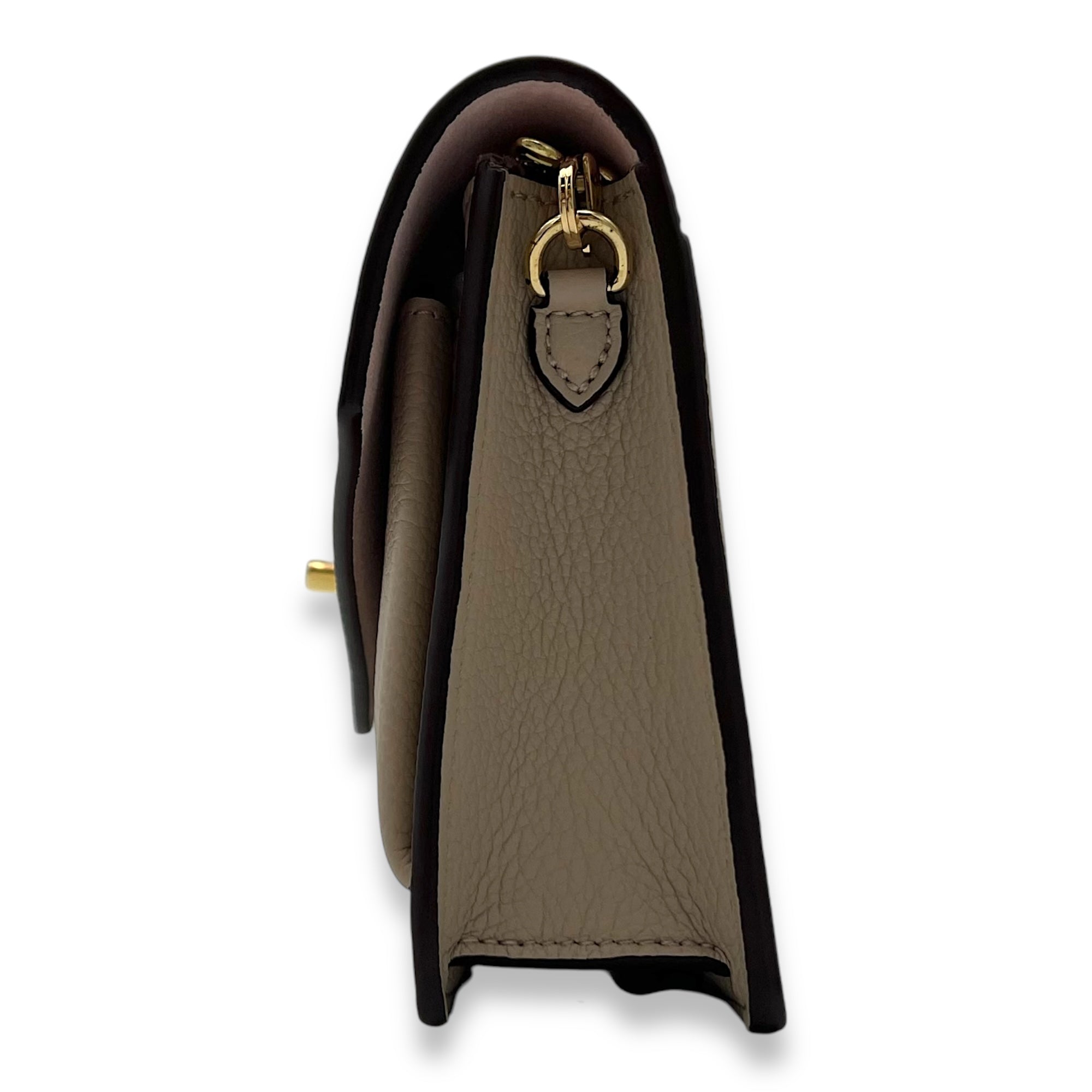 Louis Vuitton LockMe Wallet On Chain Beige in Calfskin, Gold hardware_3