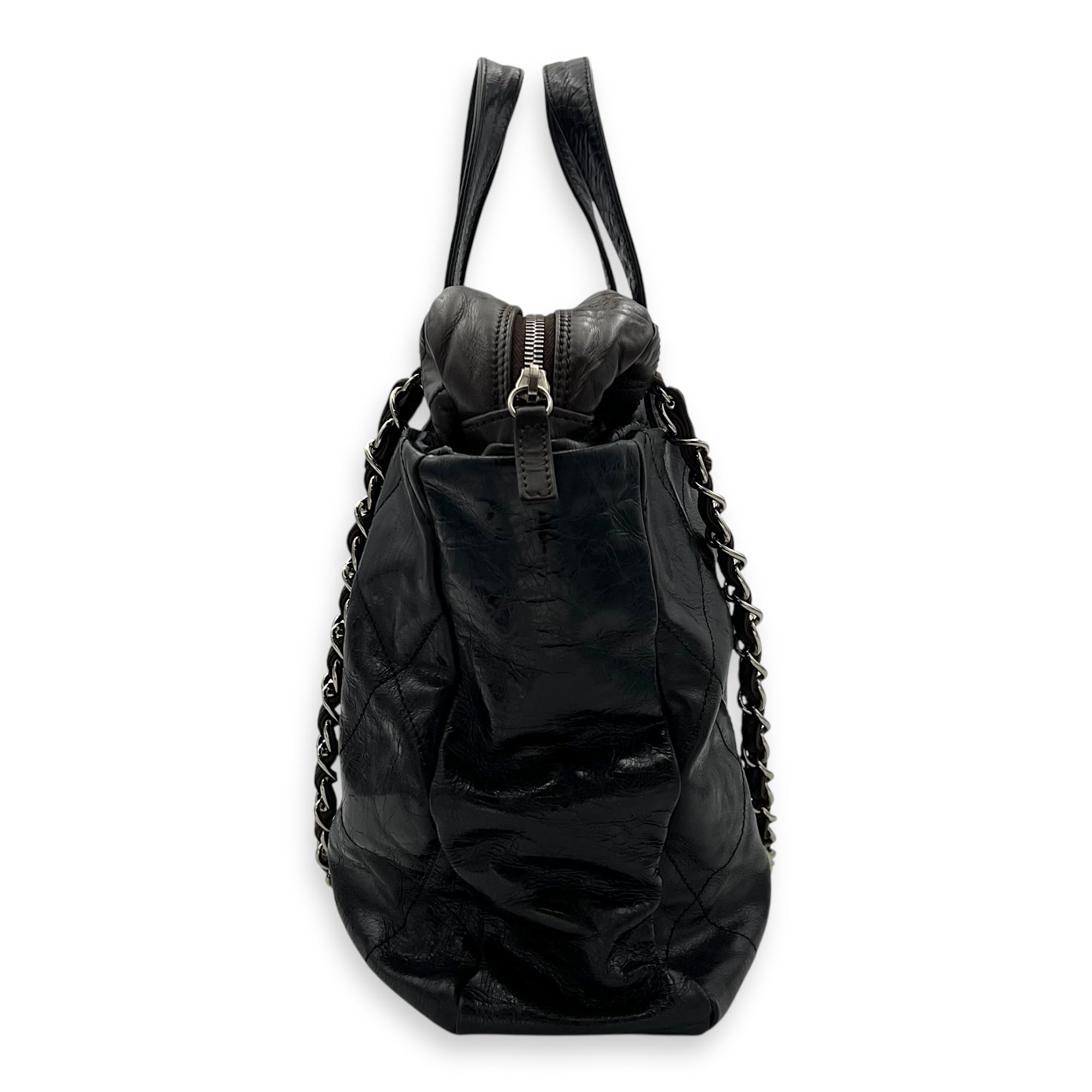 Chanel 2 way bag Top Handle Bag Black in Calfskin, Gold hardware_3