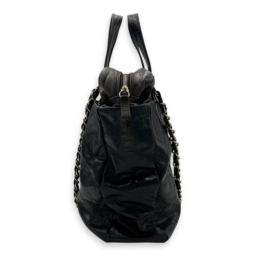 Chanel 2 way bag Top Handle Bag Black in Calfskin, Gold hardware_3