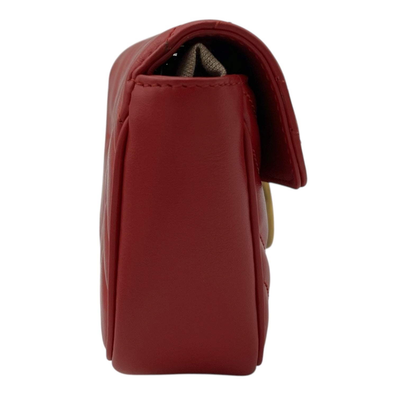 Gucci GG Marmont Crossbody Bag Super Mini Red in Calfskin, Gold hardware_3