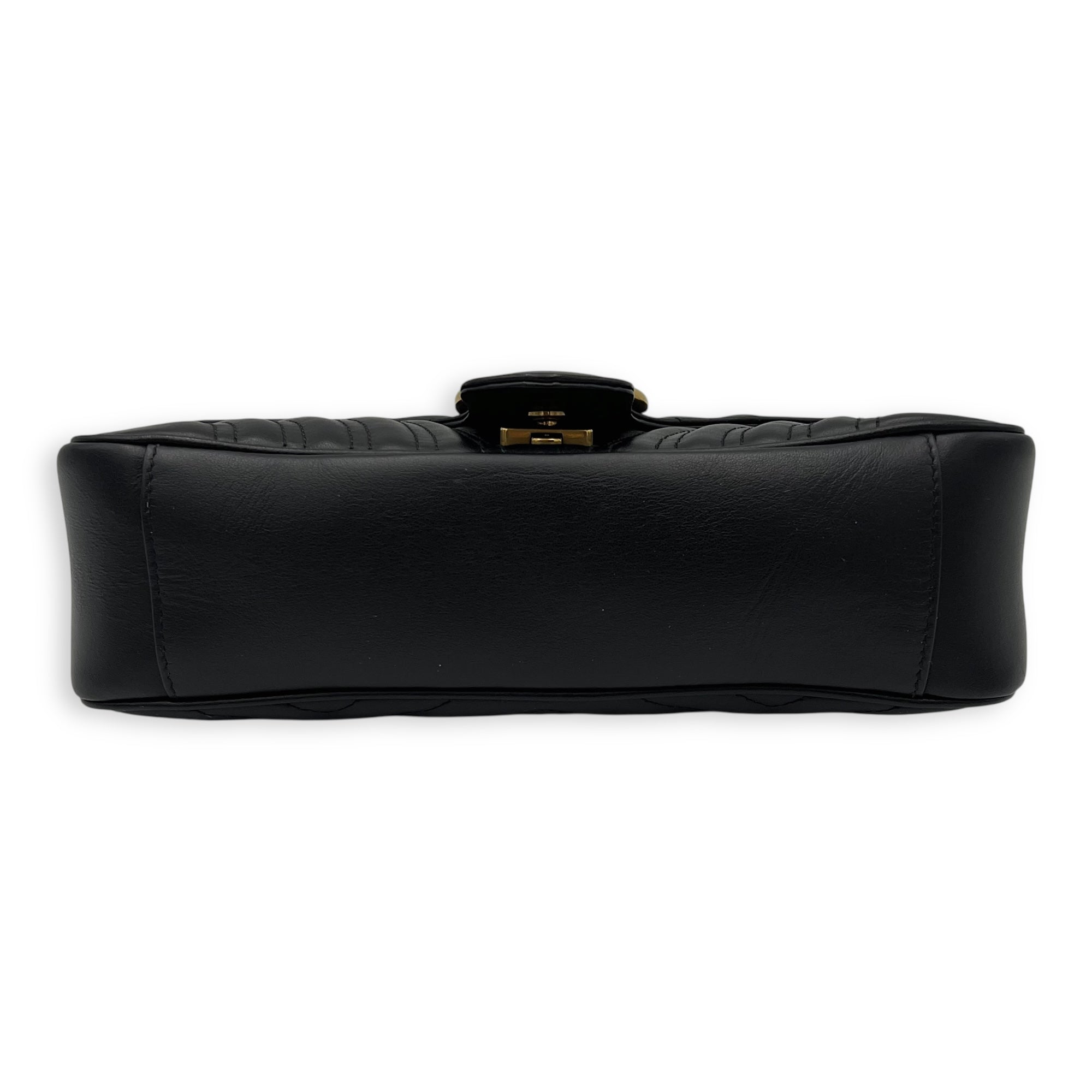 Gucci GG Marmont Shoulder Bag Black in Calfskin, Gold hardware_5