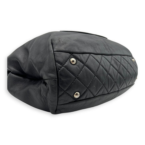 Chanel CC Tote Bag Black in Lambskin, Silver hardware_7