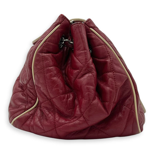 Chanel Vintage Shoulder Bag Red in Calfskin, Silver hardware_3