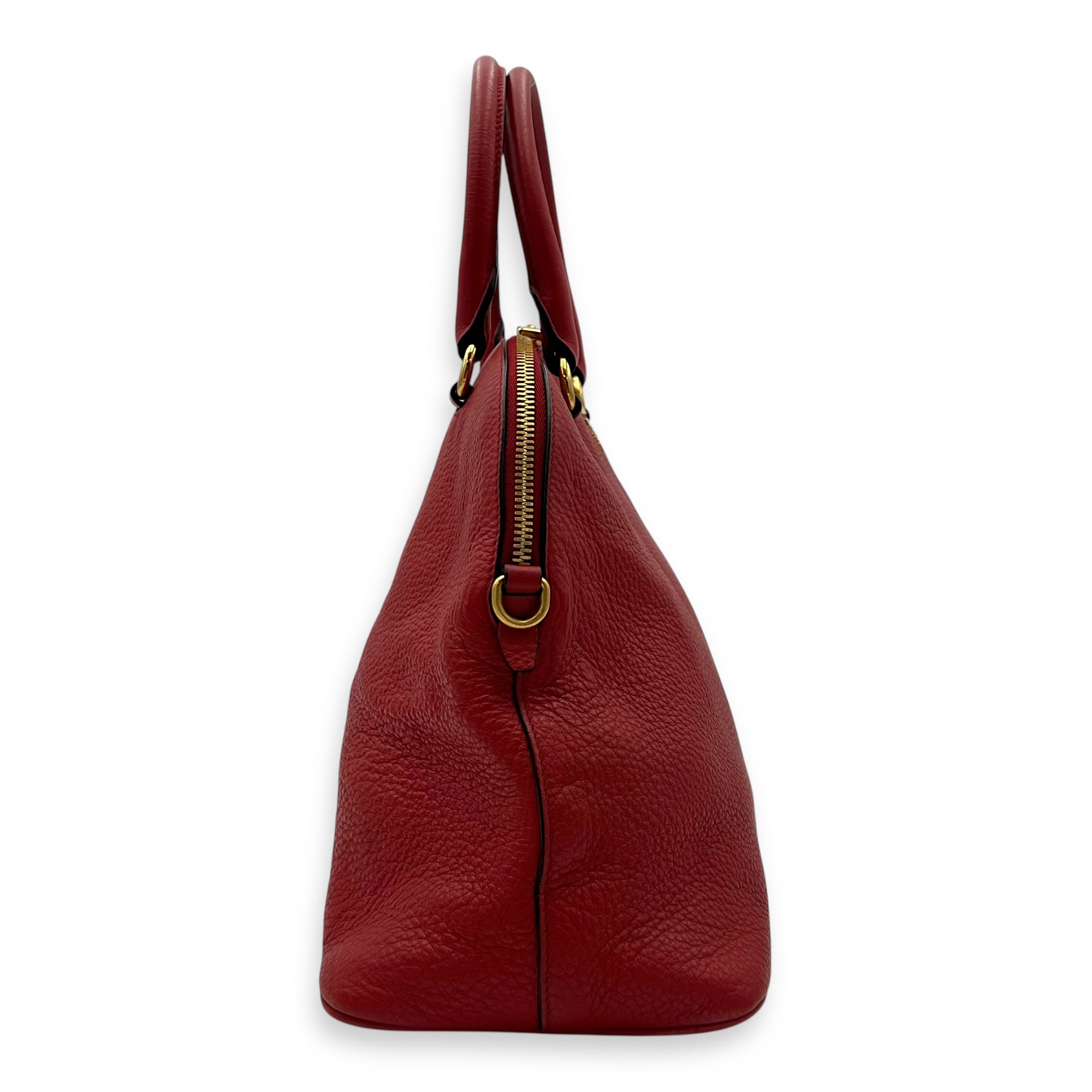 Prada Vitello Daino Medium Red Crossbody Bag in Calfskin, Gold hardware_3