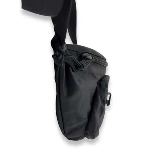 Balenciaga Logo Belt Bag Black in Canvas, Silver hardware_3