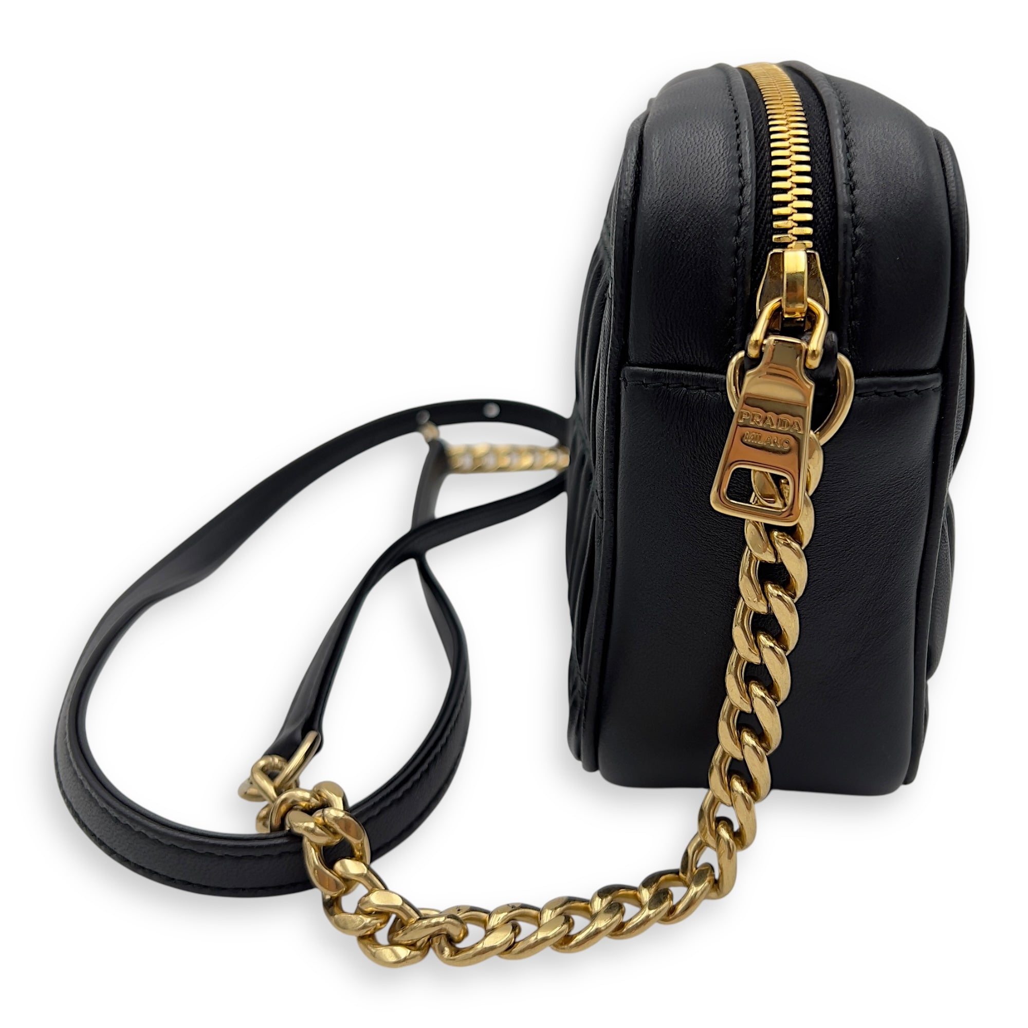 Prada Gaufre Camera Black Crossbody Bag in Lambskin, Gold hardware_5