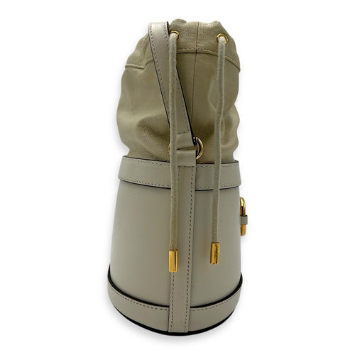 Gucci Horsebit 1955 White Bucket Bag in Calfskin, Gold hardware_3