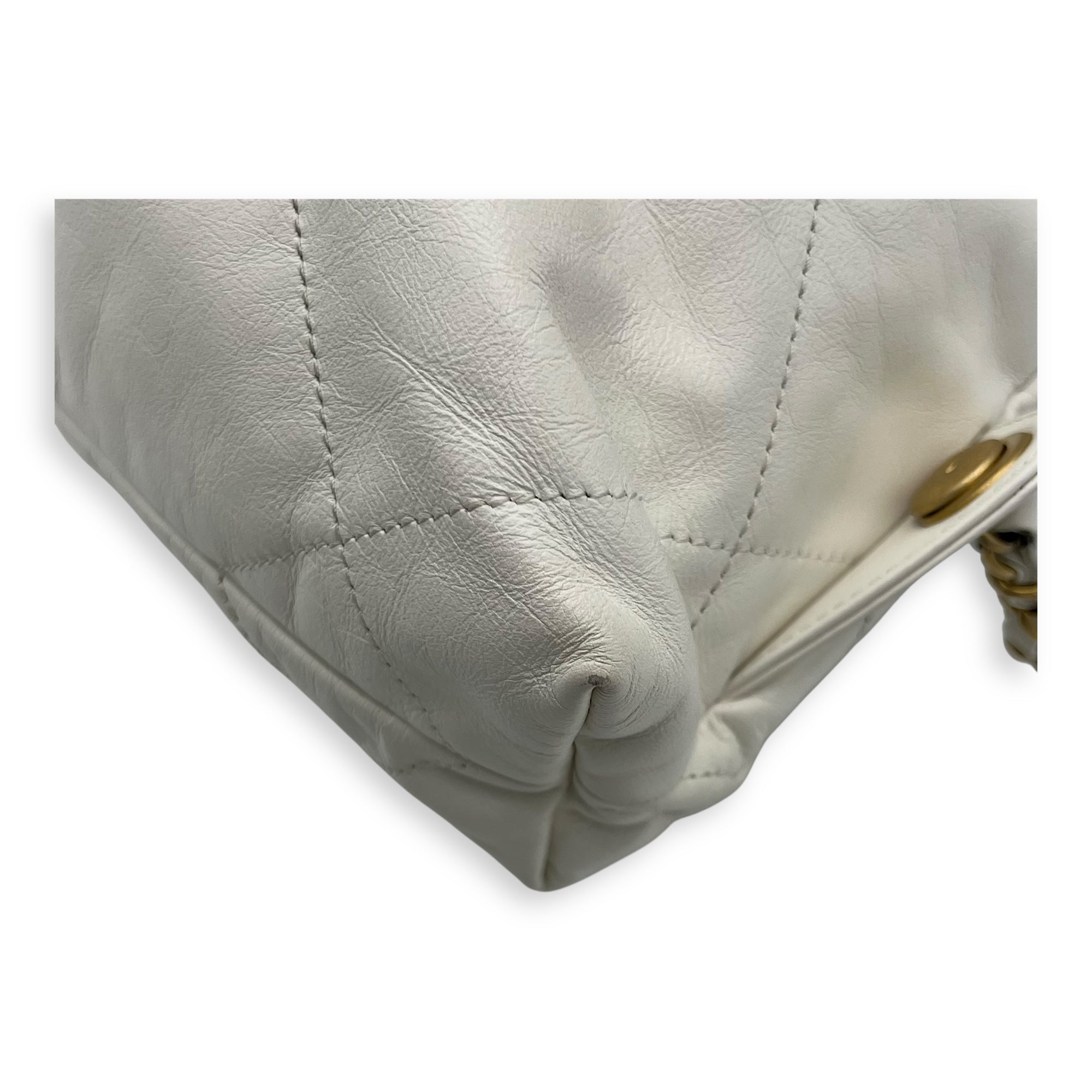 Chanel C22 Backpack White in Calfskin, Gold hardware_10