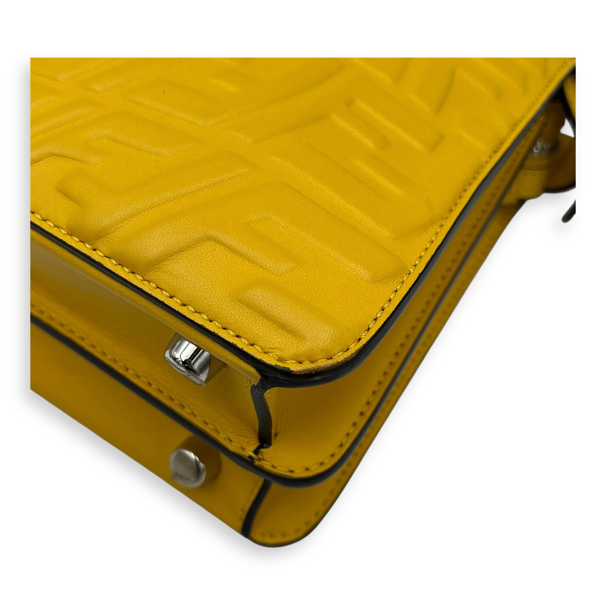 Fendi Peekaboo Top Handle Bag Yellow in Calfskin, Silver hardware_12