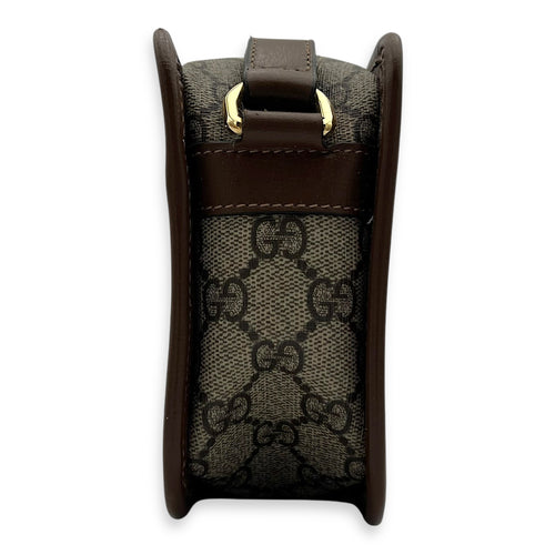 Gucci GG Supreme Crossbody Bag Brown in Coated Canvas, Gold hardware_3