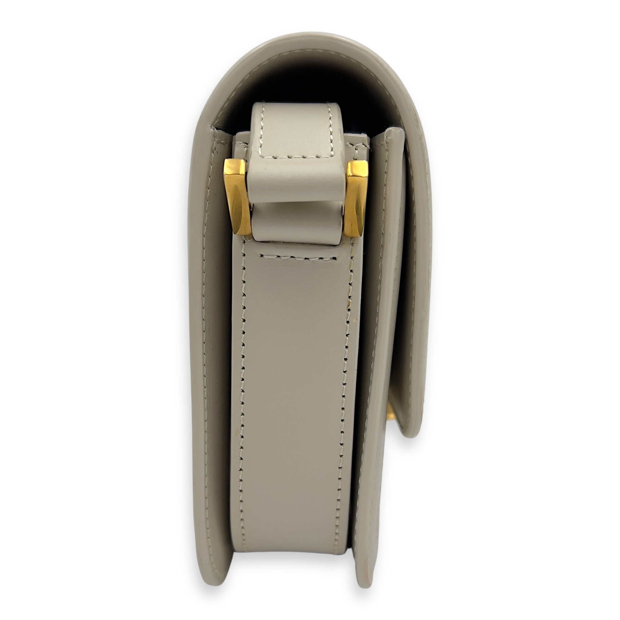 Saint Laurent Solferino Shoulder Bag White in Calfskin, Gold hardware_3