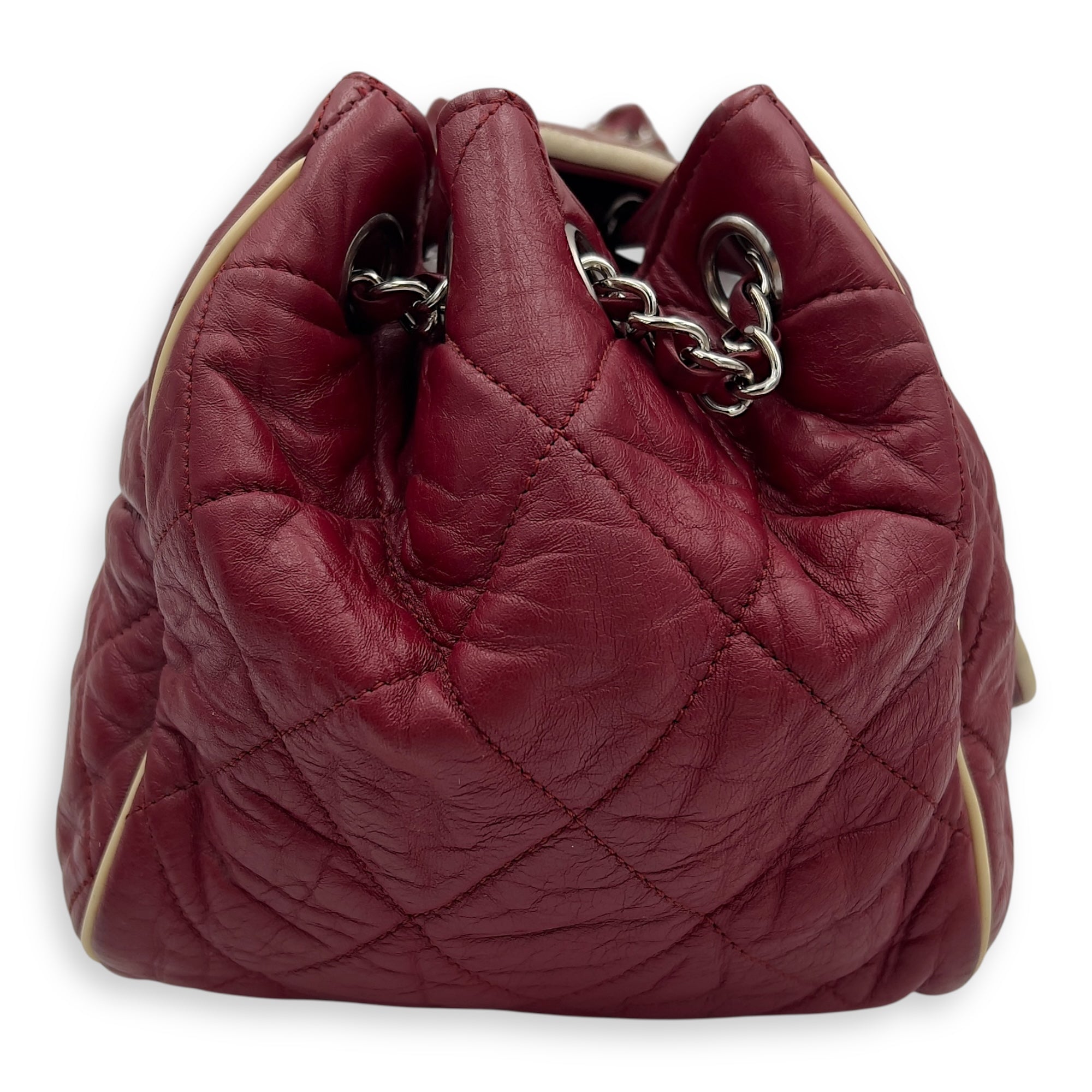 Chanel East West Shoulder Bag Red in Calfskin, Silver hardware_6