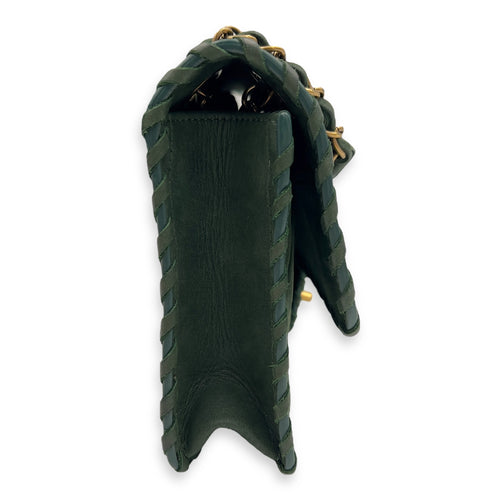Chanel Happy Stitch Green Shoulder Bag in Calfskin, Gold hardware_6