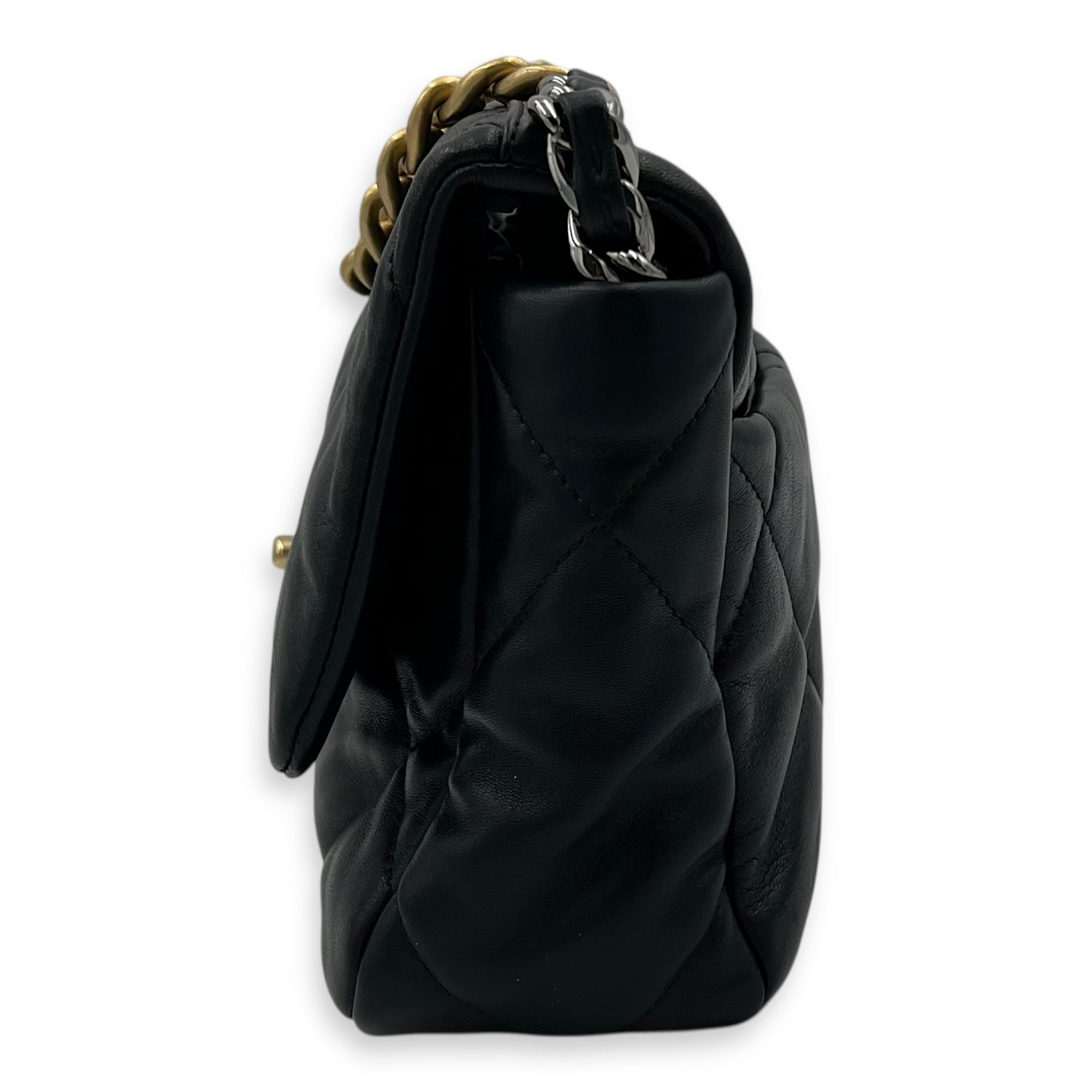 Chanel C19 Shoulder Bag Black in Others, Mixed hardware_3