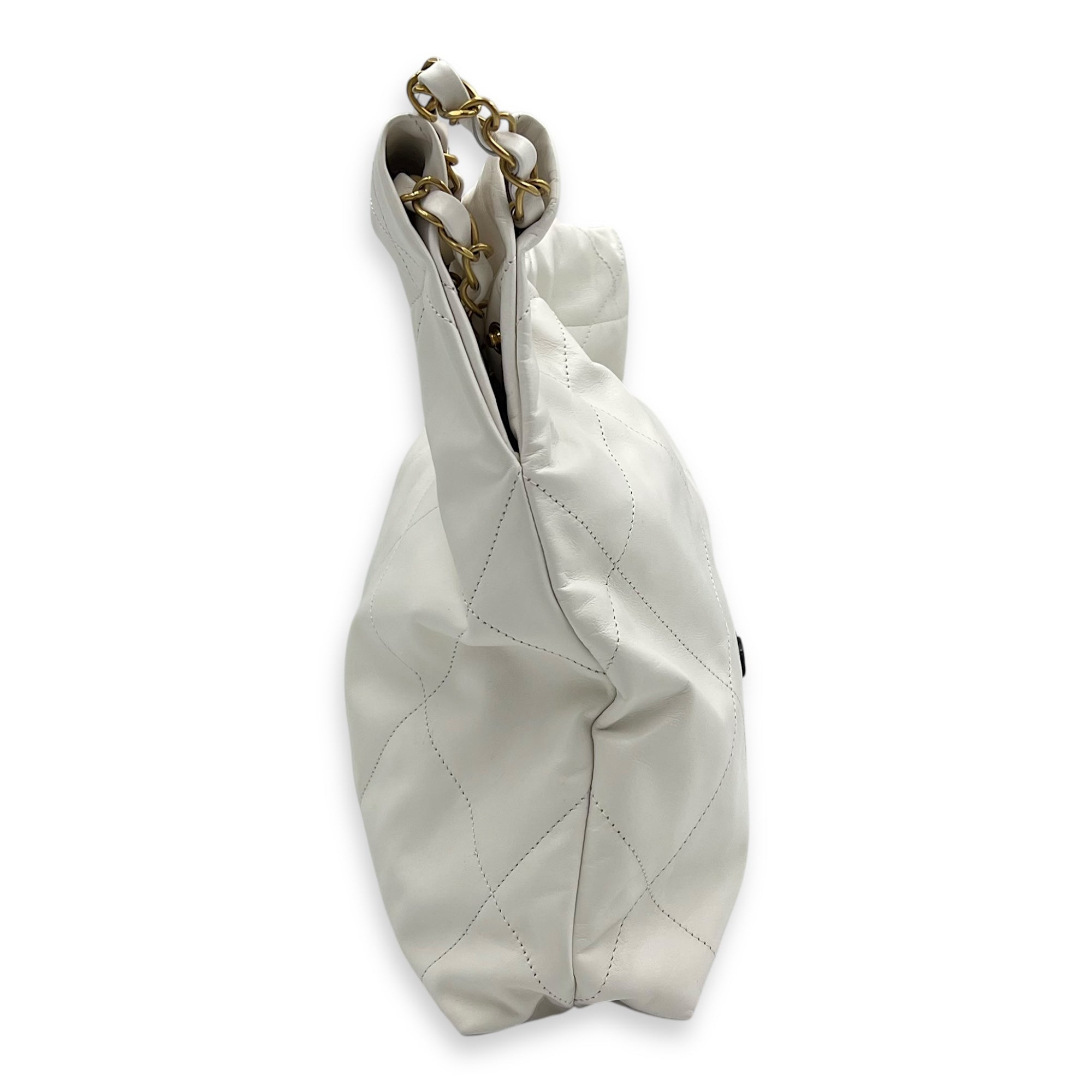 Chanel 22 Tote White Tote Bag in Calfskin, Mixed hardware_3