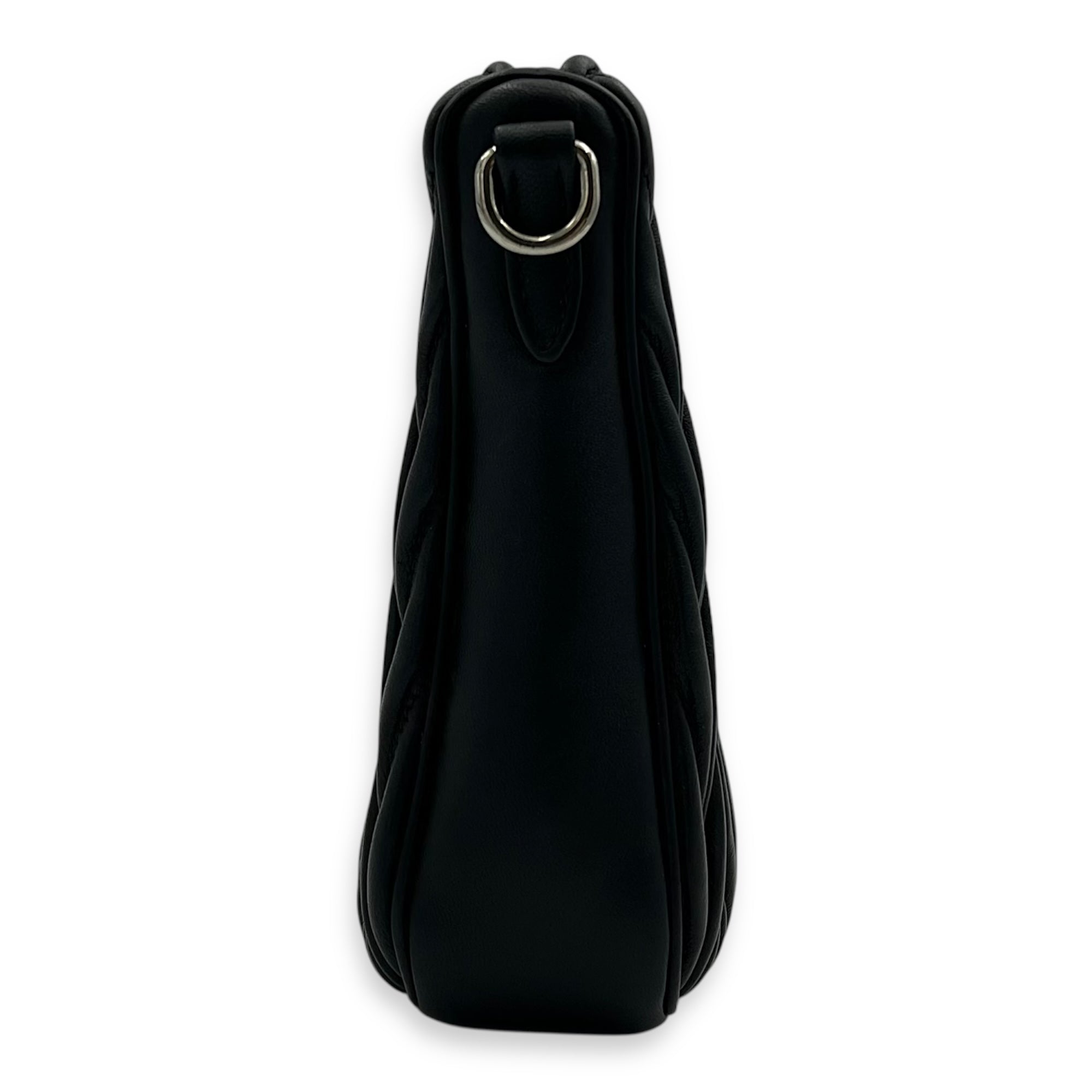 Miu Miu Matelassé Shoulder Bag Black in Lambskin, Silver hardware_3