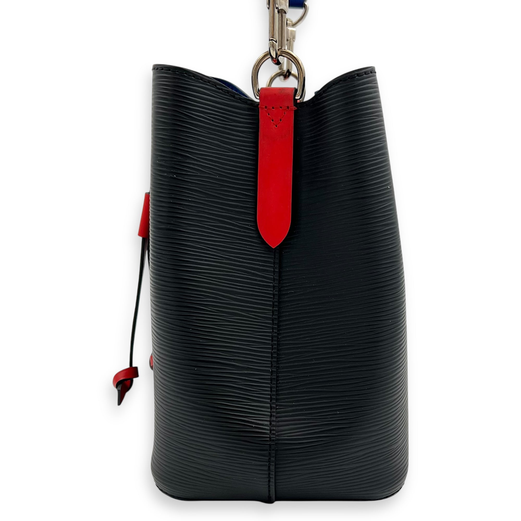 Louis Vuitton NeoNoe Shoulder Bag BB Black in Epi Leather, Silver hardware_3