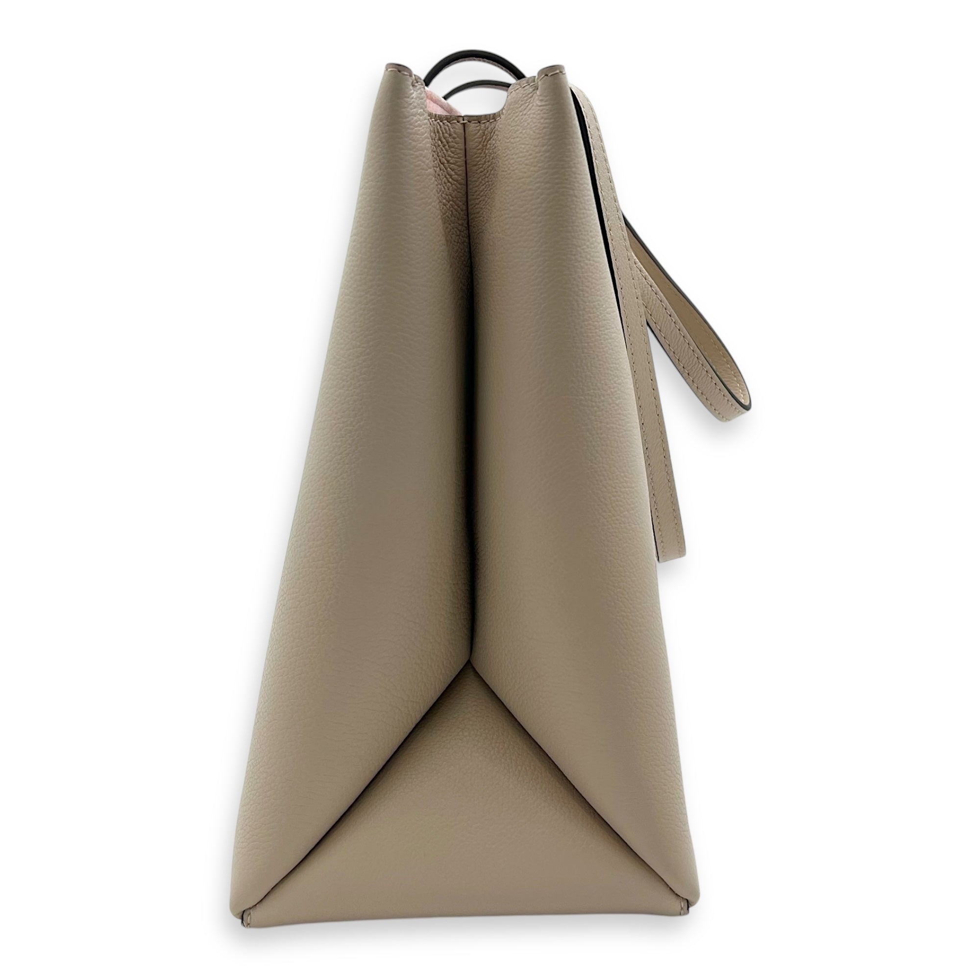 Louis Vuitton Lock Me Beige Tote Bag in Taurillon Leather, Gold hardware_3