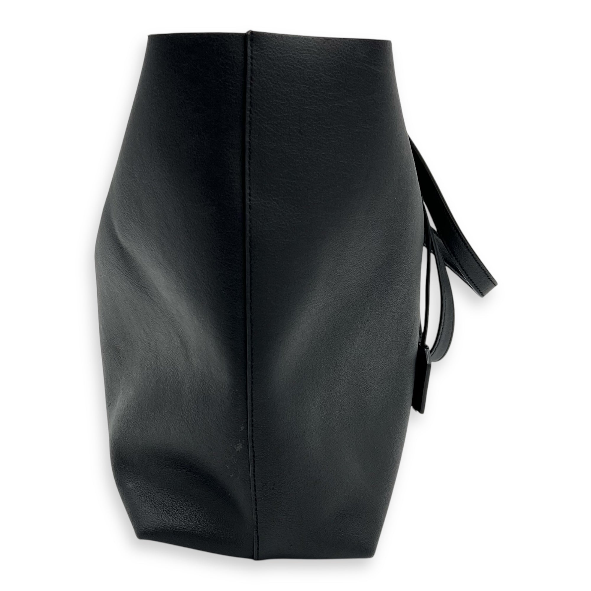 Saint Laurent Logo Tote Bag Black in Calfskin, Gold hardware_3