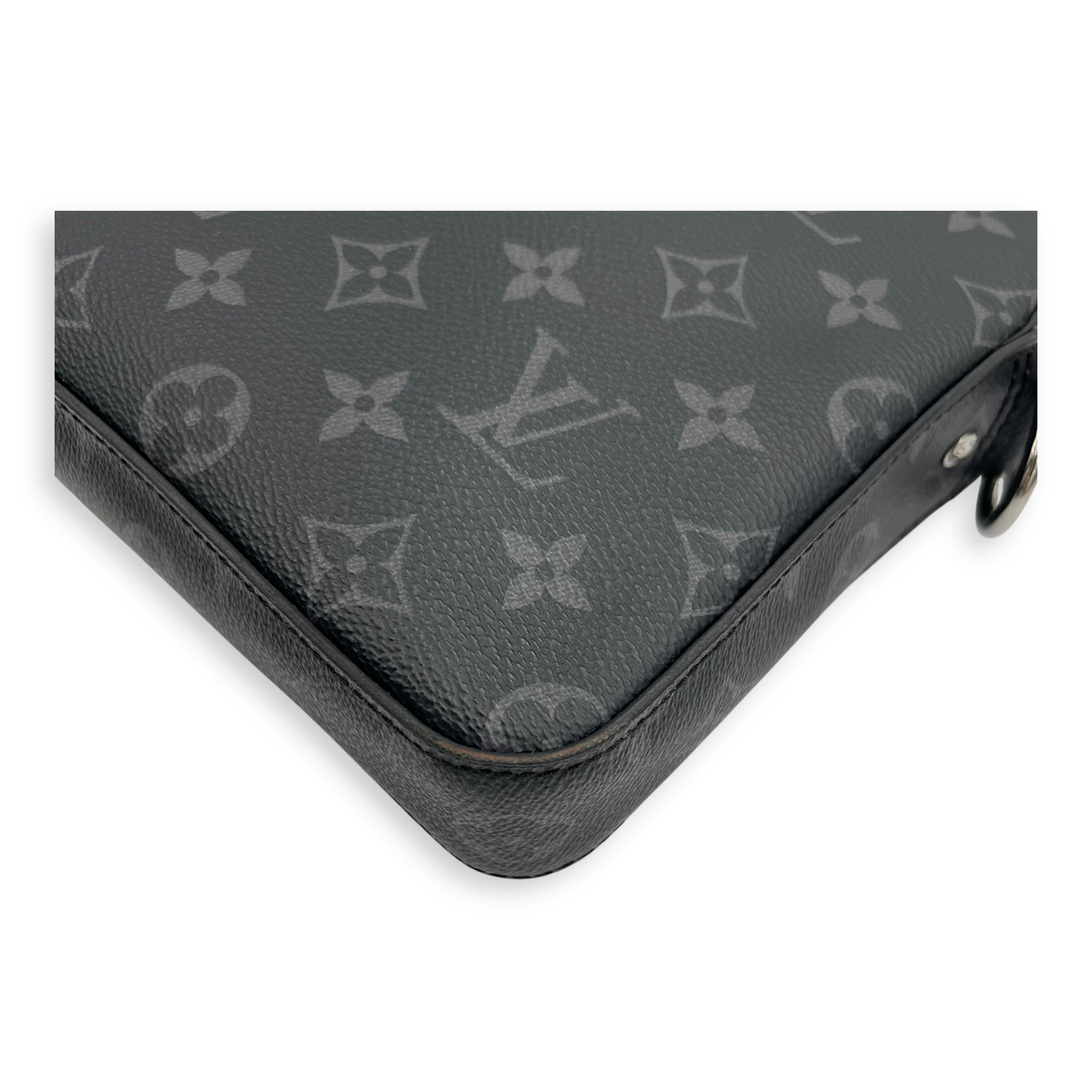 Louis Vuitton Trio Messenger Grey in Monogram Coated Canvas, Silver hardware_15