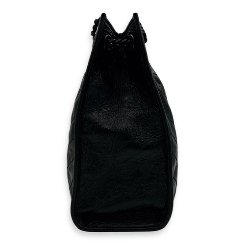 Saint Laurent Niki Tote Bag Black in Calfskin, Lacquered Metal hardware_3