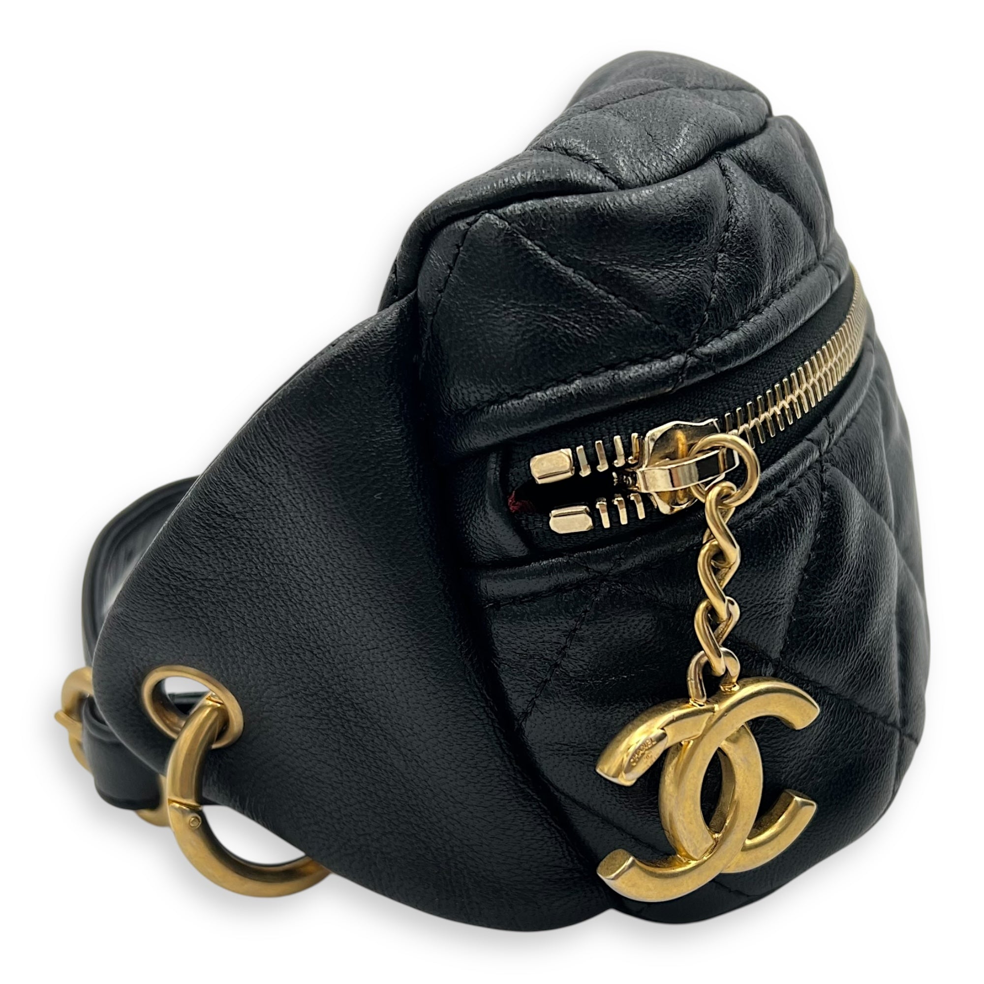 Chanel CC Quilted Belt Bag Black in Calfskin, Gold hardware_5