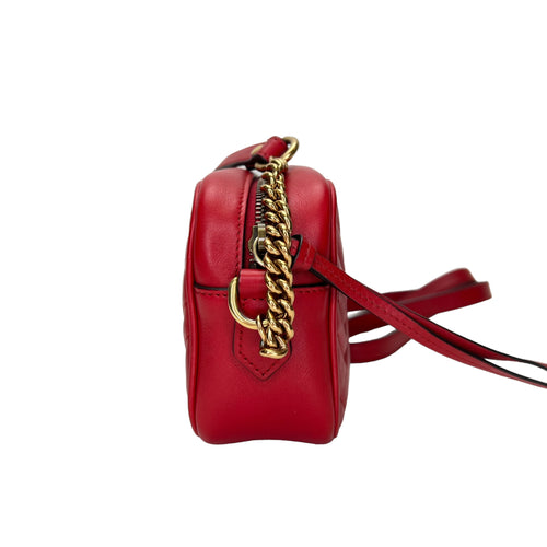 GG Marmont Red Crossbody Bag in Calfskin, Gold hardware