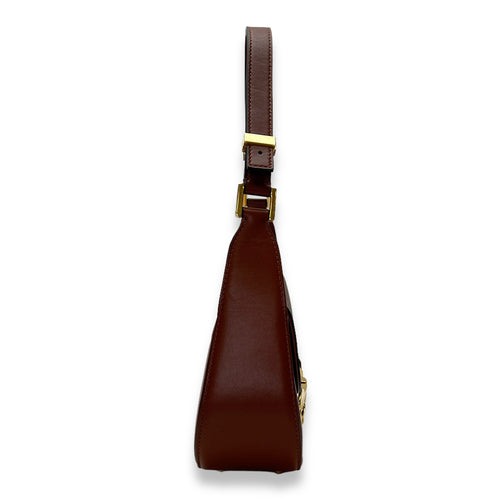 VLogo Chain Brown Shoulder Bag in Calfskin, Gold hardware