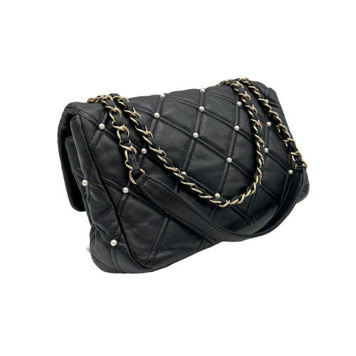 Pearl studded flap Medium Black Crossbody Bag in Calfskin, Gold hardware