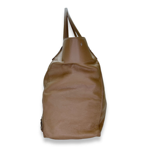 Papier Tote Bag Beige in Calfskin, Silver hardware