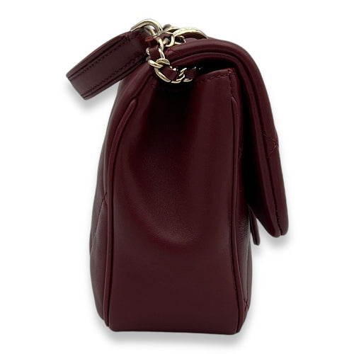 Easy Carry Flap Maroon Shoulder Bag in Lambskin, Gold hardware