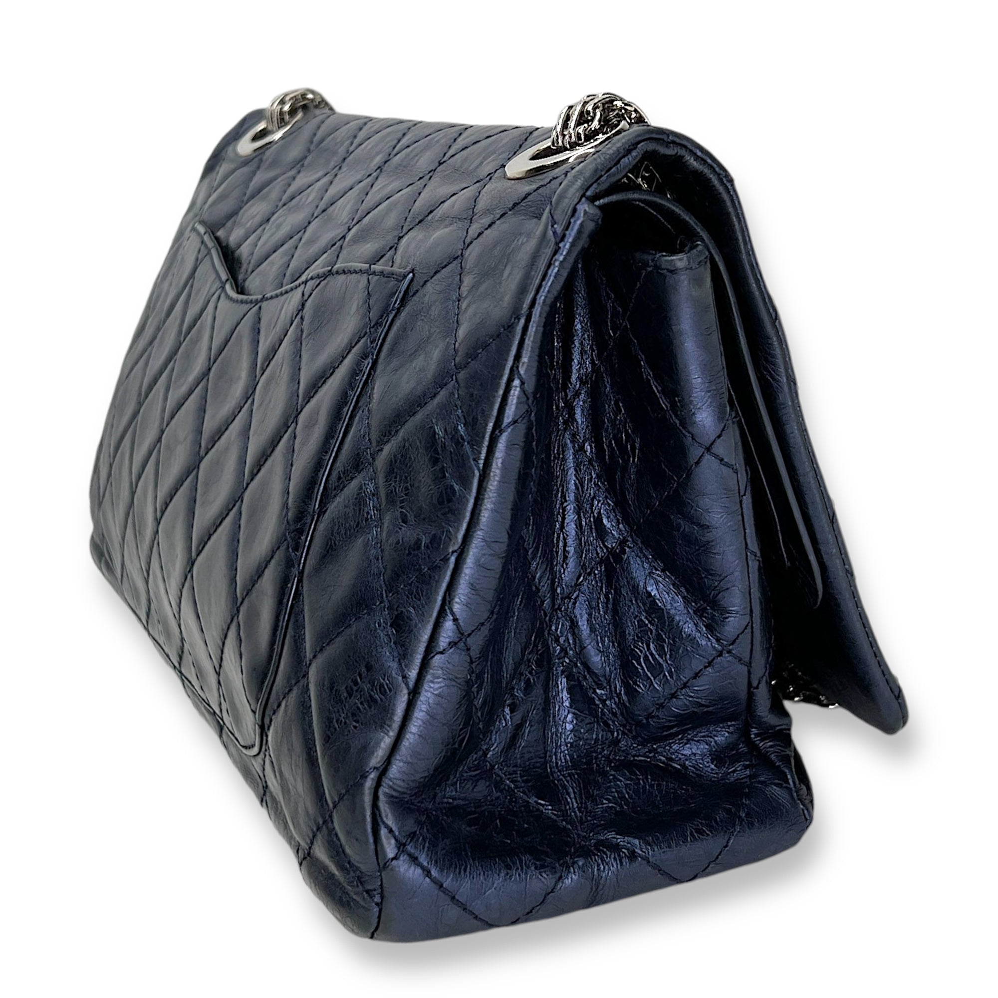 2.55 Large Navy Shoulder Bag in Distressed Leather, Silver hardware