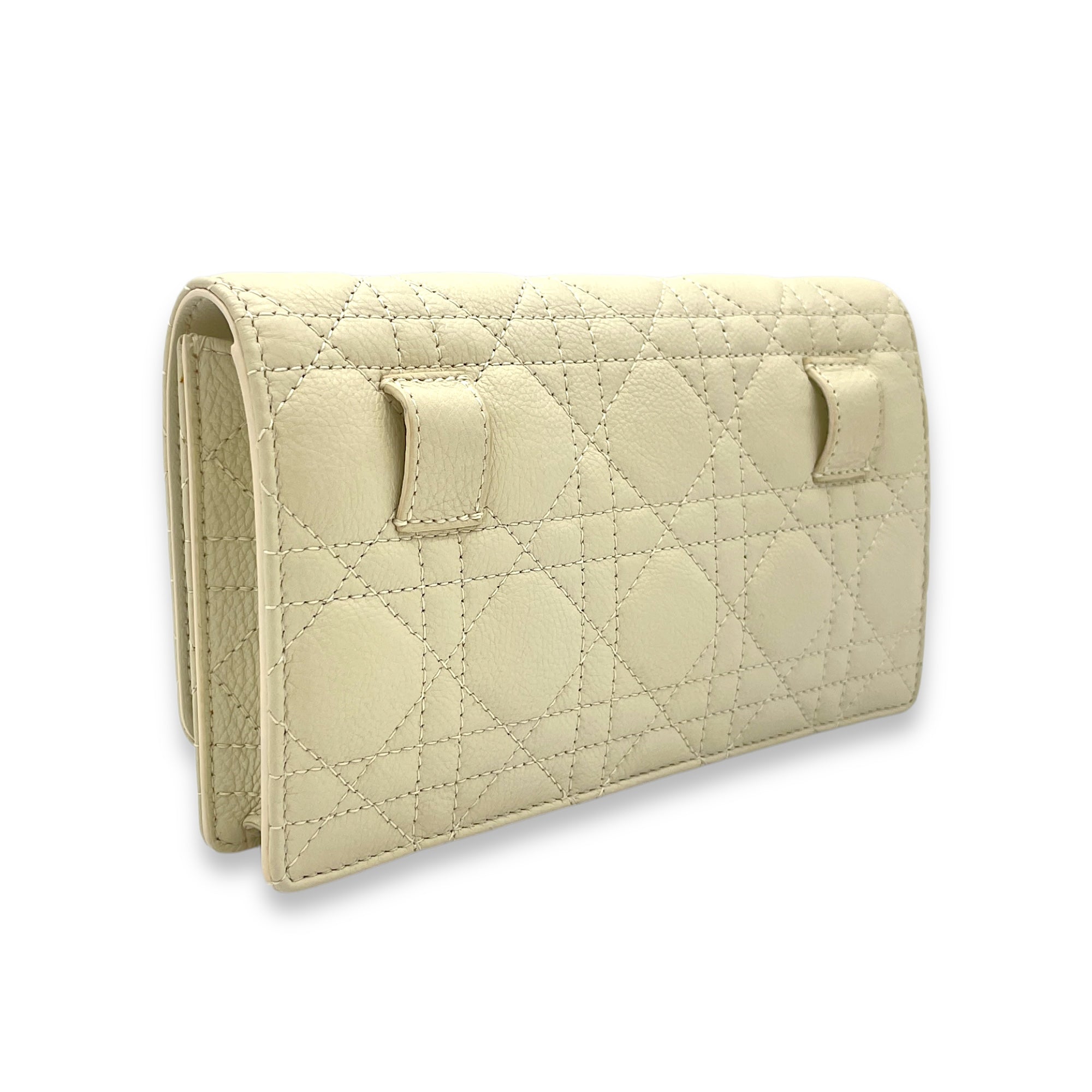 Dior Caro  Pouch White in Calfskin, Gold hardware