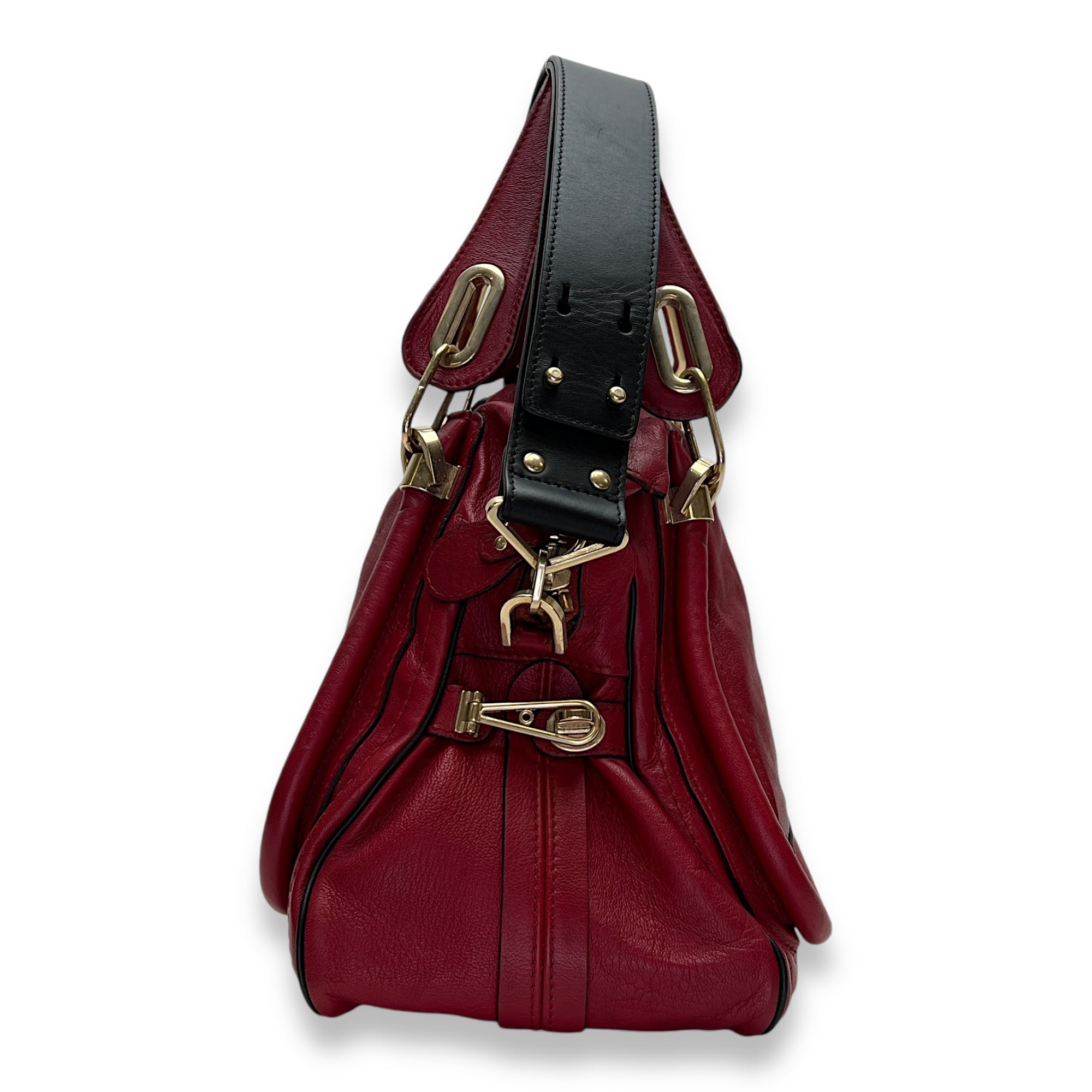 Paraty Shoulder Bag Red in Calfskin, Gold hardware