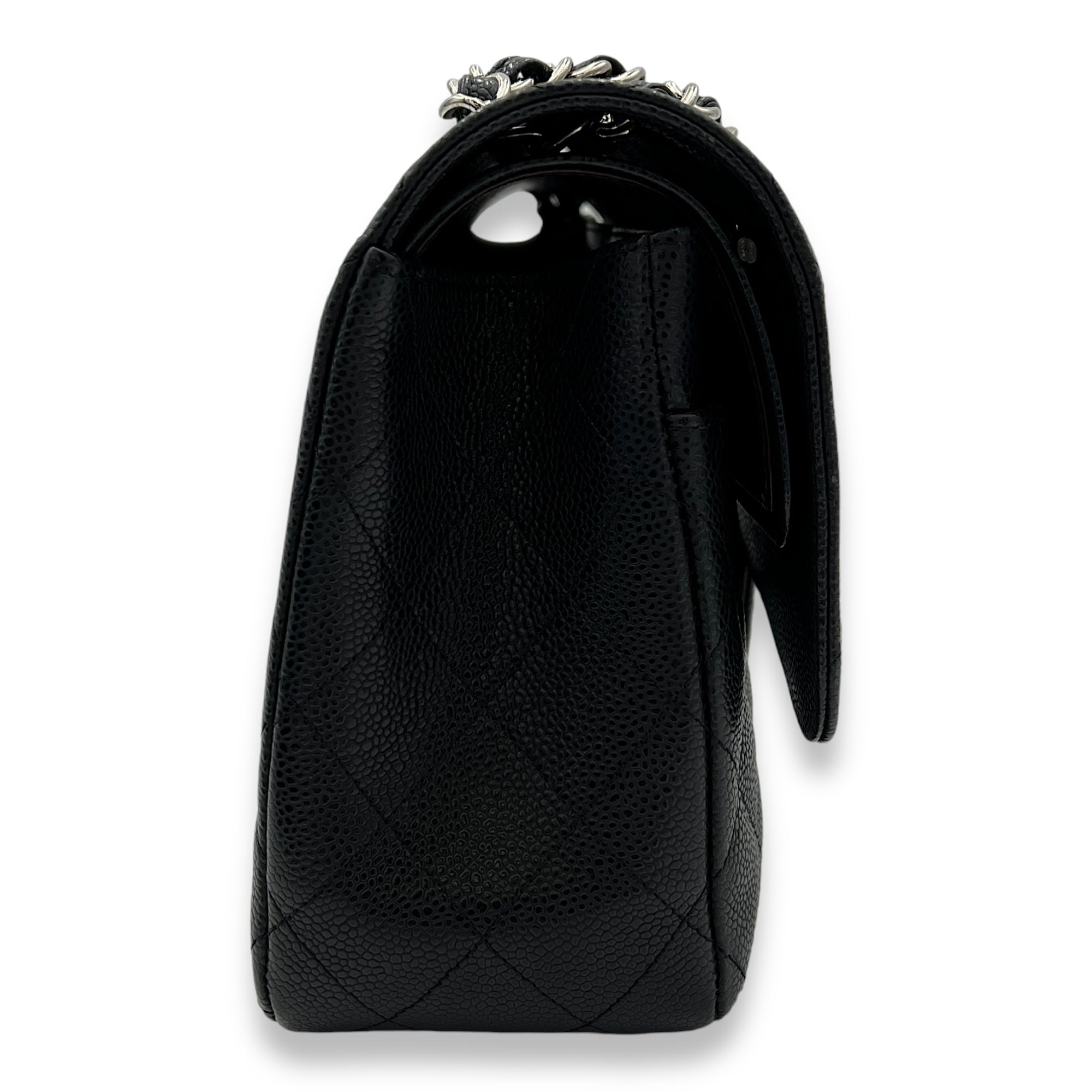 Classic Double Jumbo Black Shoulder Bag in Caviar Leather, Silver hardware