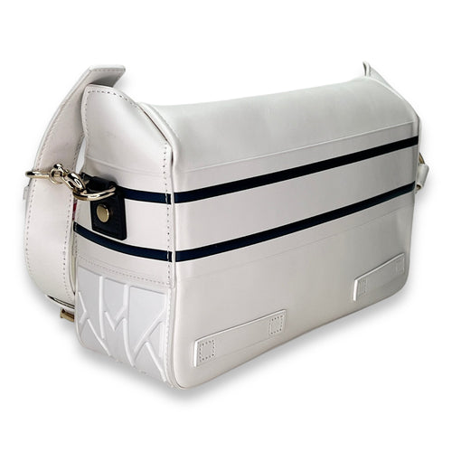 Diorcamp Small Messenger bag in Calfskin, Light Gold Hardware