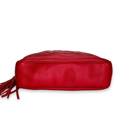 Soho Chain  Shoulder Bag Red in Calfskin, Light Gold