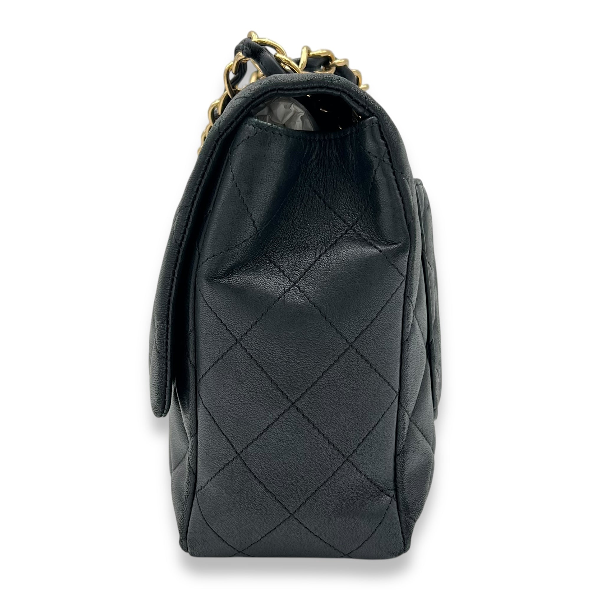 Classic Single Flap Jumbo Black Shoulder Bag in Lambskin, Gold hardware