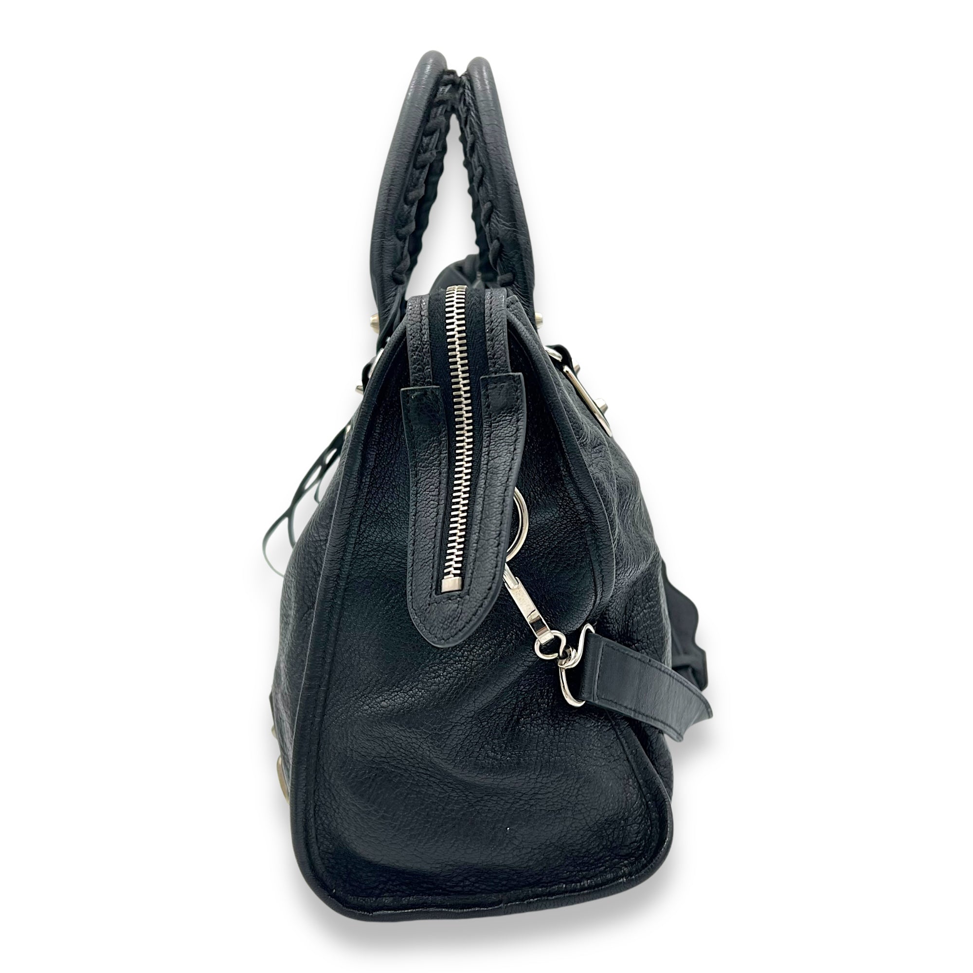 Metallic Edge Medium Black Top Handle Bag in Goat Leather, Silver hardware