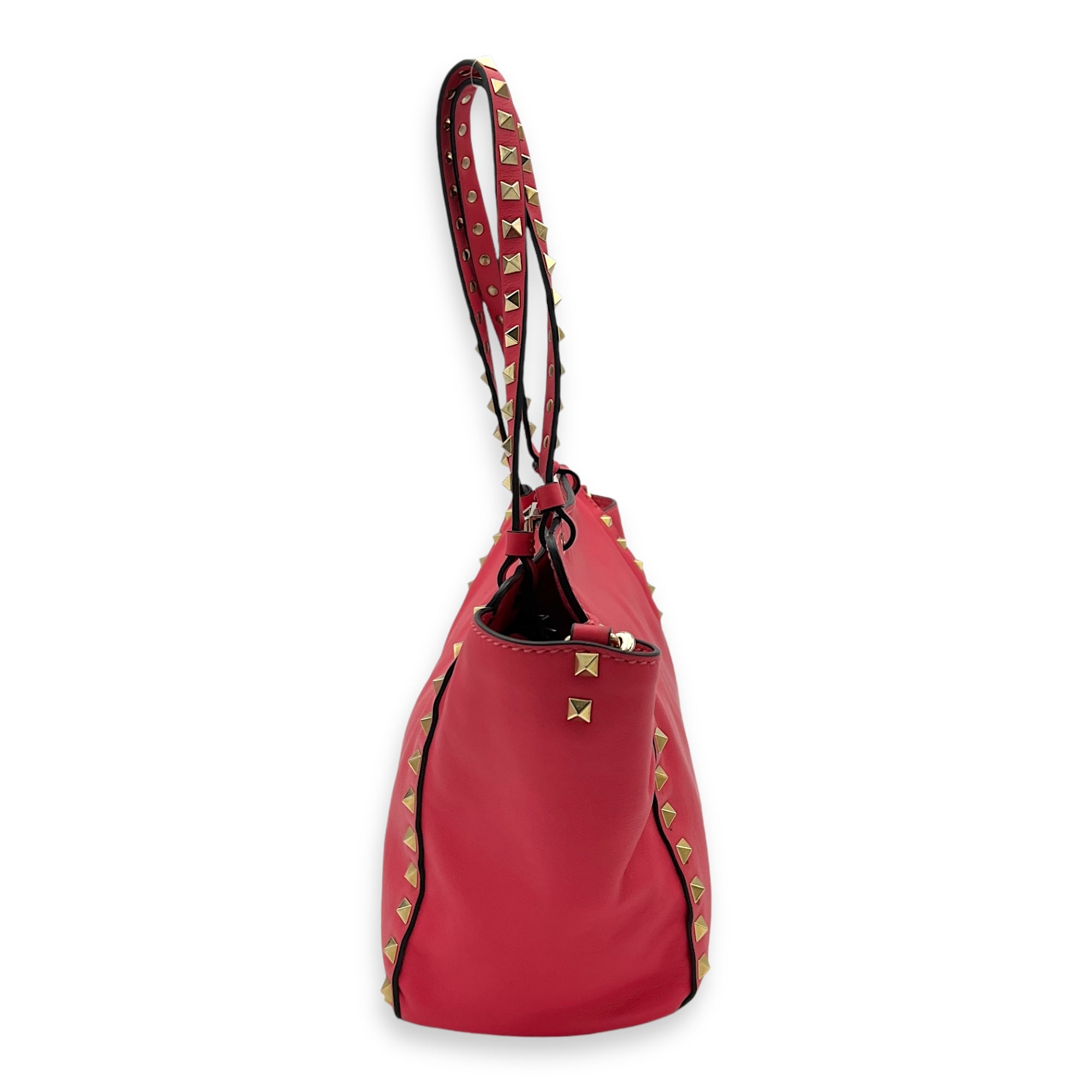 Rockstud Top handle bag in Calfskin, Gold Hardware