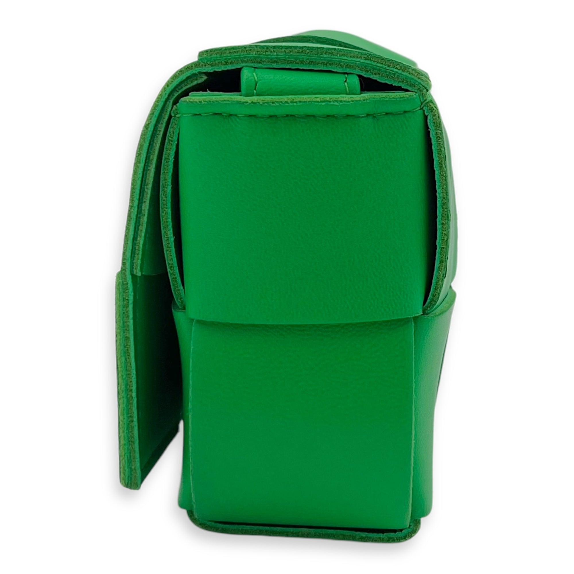 Bottega Veneta Cassette Green Crossbody Bag in Lambskin, Gold hardware_4